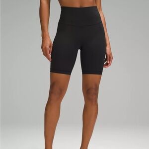 Align High-Rise Short 8" - Gray